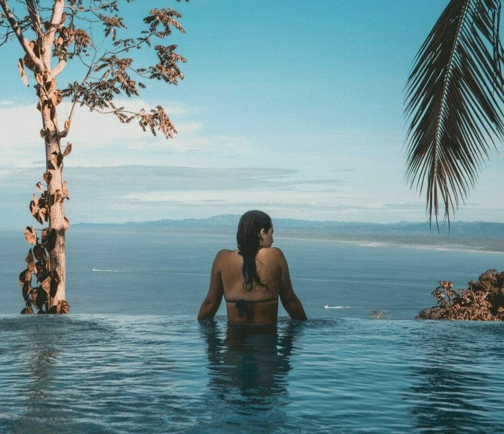 Leveraging influencers and travel content